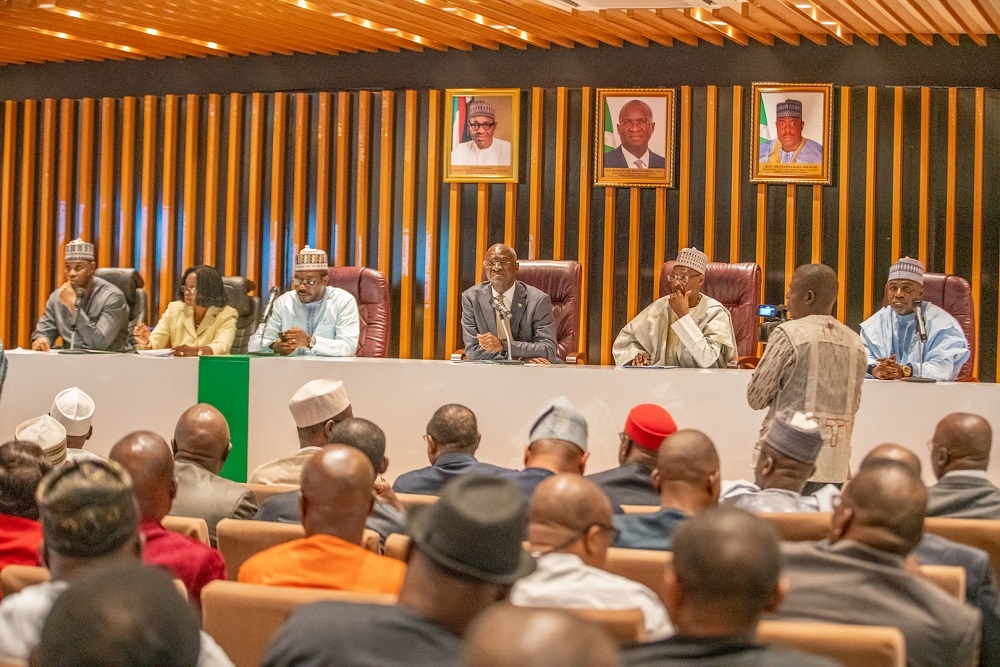 Hon  Minister of Power  Works   Housing  Mr Babatunde Fashola  SAN 3rd right     Permanent Secretary  Works   Housing  Mr Mohammed Bukar   2nd right    Chairman  Committee on Housing  House of Representatives  Hon  Mahmud Mohammed   right   Deputy Chairman  Committee  on Works  Hon  Dr  Abubakar Kannike    3rd left  and others during the Hon  Minister s Press Briefing on the National Public Building Maintenance  Policy   recently approved by the Federal Executive Council   at the Ministry of Power  Works   Housing Headquarters  Mabushi  Abuja    on Thursday 31st     January 2019