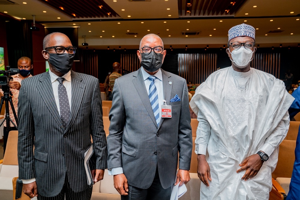 Managing Director/CEO, Federal Housing Authority(FHA), Senator Bareehu Olugbenga Ashafa (middle), Executive Director, Business Development, Hon. Abudlmumin Jibrin(right) and Executive Director, Housing Finance and Corporate Services, Mr Maurice Ekpenyong (left) in a group photograph shortly after the inauguration of the Executive Management Team of the Federal Housing Authority (FHA) at the Ministry of Works and Housing Headquarters, Mabushi, Abuja on Thursday, 13th August 2020