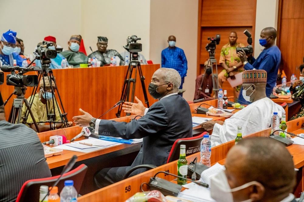 Hon. Minister of Works and Housing, Mr Babatunde Fashola,SAN (left) and Minister of State in the Ministry, Engr. Abubakar Aliyu (right) during a Joint Session of the Year 2021 Budget Defence hosted by the Senate and  House Committees on Housing at the National Assembly Complex, Abuja on Thursday, 12th November  2020