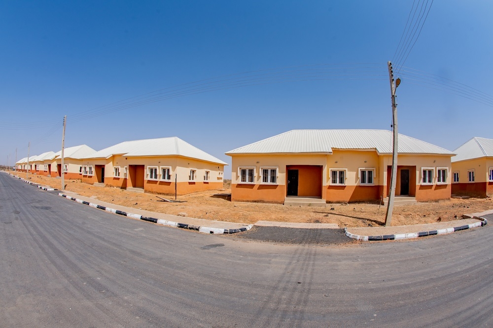 A view of the Homes built by the Federal Government under the National Housing Programme in Bauchi, Bauchi State  during an inspection visit by the Hon. Minister of Works and Housing, Mr Babatunde Fashola, SAN on Thursday, 23rd September 2021. 