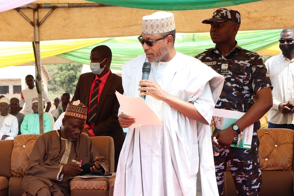 REPRESENTATIVE OF MR PRESIDENT, BARR. MOHAMMED ABDULLAHI, HONOURABLE MINISTER OF STATE FOR SCIENCE &amp; TECHNOLOGY, AT THE OFFICIAL COMMISSIONING OF THE NATIONAL HOUSING PROGRAMME IN NASARAWA STATE