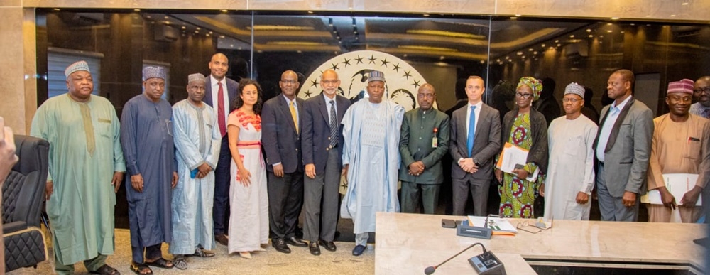 Minister of State, Housing & Urban Dervelopment, Alhaji Abdullahi Tijjani Gwarzo, (2nd left) and the Permanent Secretary, Federal Ministry of Works & Housing, Mahmuda Mamman (2nd Right) during a courtesy visit by a delegation from the IFC, led by Dr. Dahlia Khalifa - Regional Director, Central Africa and Anglophone West Africa, to the Minister at the ministry’s headquarters in Abuja on Tuesday 24th October 2023.