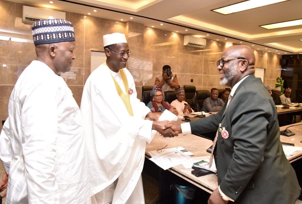 Minister of Housing and Urban Development, Arc. Ahmed Musa Dangiwa during the courtesy visit by the Fiscal Responsibility Commission (FRC) at the Ministry's headquarters in Abuja, Tuesday 28th November 2023