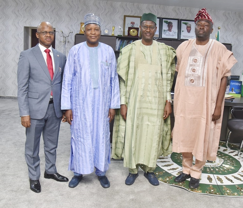 HON. MINISTER OF HOUSING AND URBAN DEVELOPMENT, ARC. AHMED MUSA DANGIWA AT A MEETING WITH THE NEW MANAGEMENT TEAMS OF THE FEDERAL MORTGAGE BANK OF NIGERIA (FMBN) AND THE FEDERAL HOUSING AUTHORITY (FHA) ON MONDAY 19TH FEBRUARY 2024