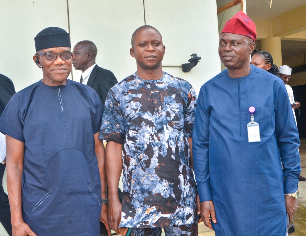 The Permanent Secretary, Federal Ministry of Housing and Urban Development Dr. Marcus O. Ogunbiyi and participants in  a 2-day Retreat on the Ministerial Performance Management System (MPMS), held at De Bentley Hotel, Utako, Abuja on Friday  10th- Saturday 11th, May, 2024