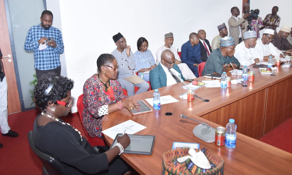 Hon. Minister, Arc. Ahmed Musa Dangiwa, Hon Minister of State, His Excellency Engr. (Dr.) Abdullahi Tijjani Muhammad Gwarzo and management staff of the Ministry with Senate Committee on Lands, Housing and Urban Development on the 17th July, 2024