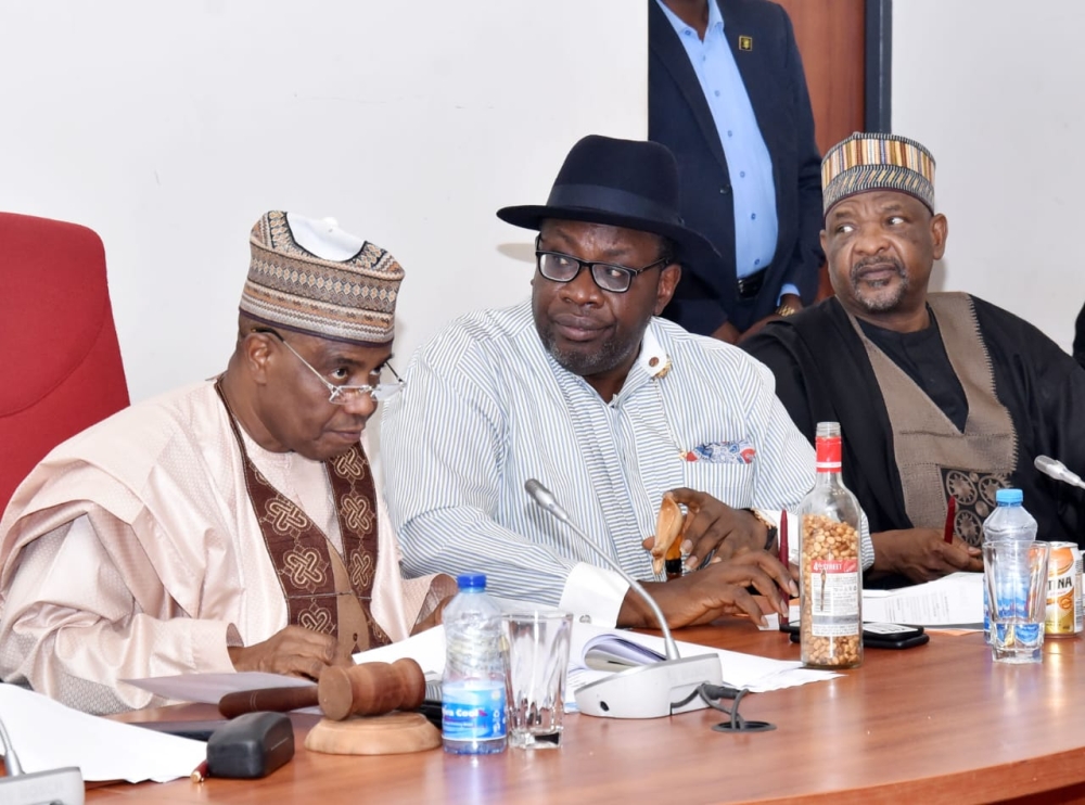 Hon. Minister, Arc. Ahmed Musa Dangiwa, Hon Minister of State, His Excellency Engr. (Dr.) Abdullahi Tijjani Muhammad Gwarzo and management staff of the Ministry with Senate Committee on Lands, Housing and Urban Development on the 17th July, 2024