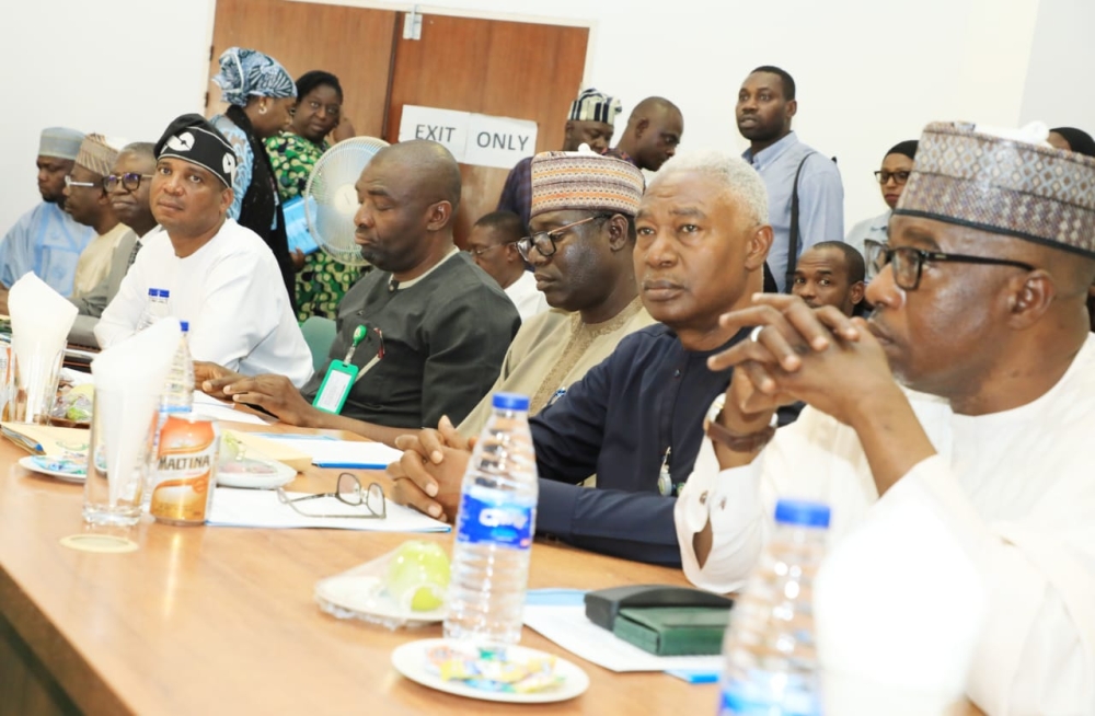 Permanent Secretary,  Federal Ministry of Housing and Urban Development,  Dr Shuaib Muhammad Belgore led the Management staff and Heads of FMHUD Agencies to the 2025 Budget interactive meeting with the House of Representatives Committee on Housing and Habitat under the Chairmanship of Hon Abdulmumini Jibrin,  Thursday,  16th January,  2025