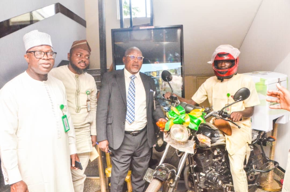 FMHUD launched Dispatch Rider Service: Director Human Resources, Dr. Adesina Akinola supported by Director Finance , Director Press, Director OPS and Head Reform & Service Improvement launched a new dispatch rider service towards enhancing effective service delivery, communication and operational logistics.