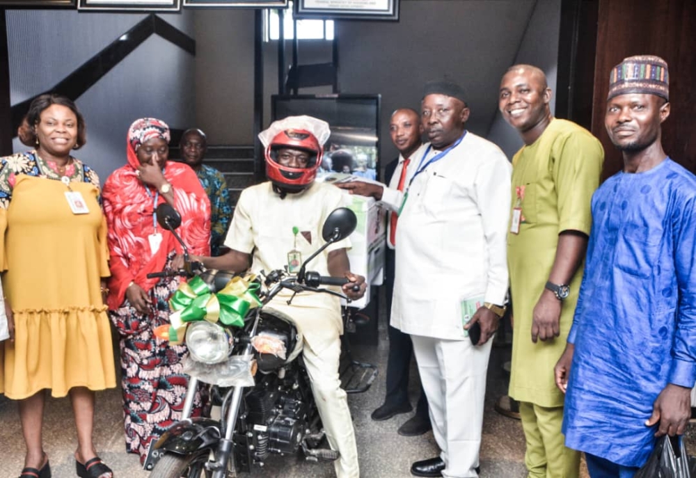 FMHUD launched Dispatch Rider Service: Director Human Resources, Dr. Adesina Akinola supported by Director Finance , Director Press, Director OPS and Head Reform & Service Improvement launched a new dispatch rider service towards enhancing effective service delivery, communication and operational logistics.