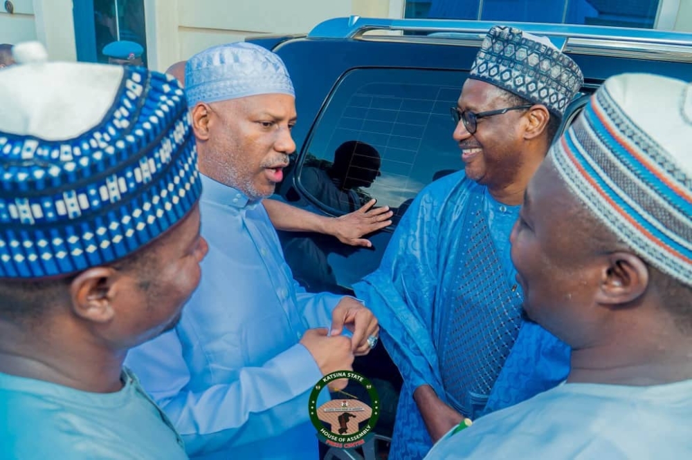 Housing Minister, Arc Ahmed Dangiwa,  former Governor of Katsina State,  Aminu Bello Masari and Speaker, Katsina State House of Assembly,  Hon Nasir Yahaya at the Family House of late former President Muhammadu Buhari and Palace of Emir of Daura for condolences, Monday,  July 14th, 2025.