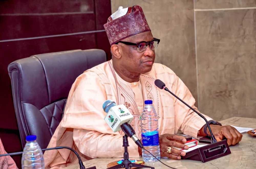 Hon Minister of State,  Rt Hon Abdullahi Ata and Permanent Secretary, Dr Shuaib Belgore in a meeting with the delegation from the University of Uyo, Center for Skills Acquistion and Rural Development at the Conference room of the Ministry,  Mabushi,  Abuja