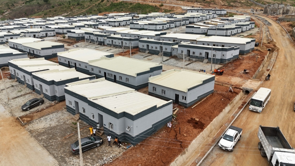 Hon Minister,  FMHUD,  Engr Muttaqha Rabe Darma, Hon Minister of State, Hon. Yusuf Ata, the Permanent Secretary and other management staff of the Ministry on inspection visit to Karsana Renewed Hope City and Federal Govt Military Housing Estate (Brain & Hammers), Abuja. ,April 30th, 2026
